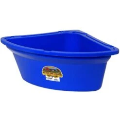 Little Giant Blue 26 Quart Corner Feeder